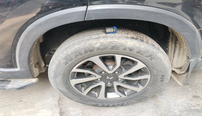 2023 Mahindra SCORPIO-N Z8 DIESEL AT 4WD 7 STR, Diesel, Automatic, 33,841 km, tyre