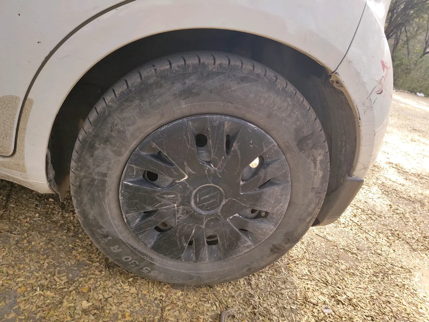 2014 Maruti Ritz VDI, Diesel, Manual, 1,40,000 km, tyre