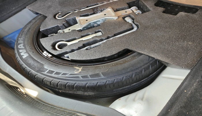 2018 Honda WR-V 1.5L I-DTEC VX MT, Diesel, Manual, 1,24,081 km, tyre