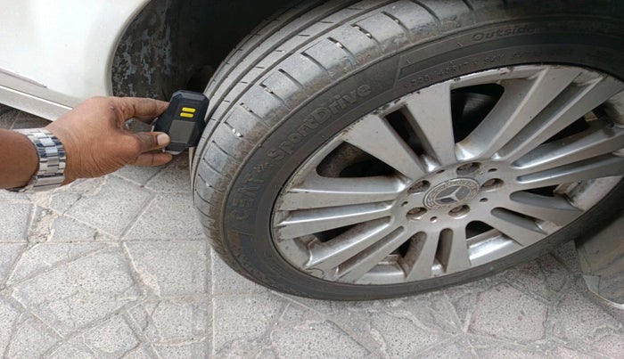 2011 Mercedes Benz C Class C 250 CDI, Diesel, Automatic, 88,236 km, tyre