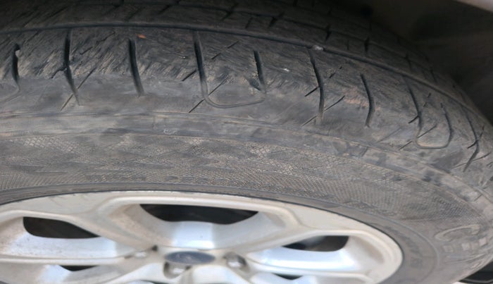 2019 Ford Ecosport TITANIUM + 1.5L PETROL AT, Petrol, Automatic, 84,183 km, tyre