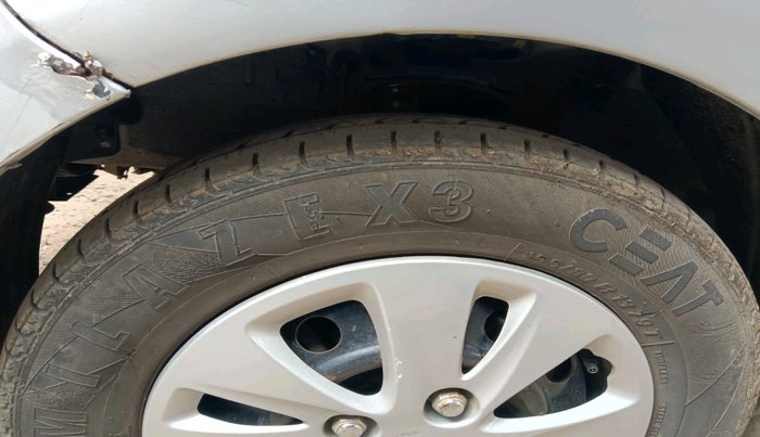 2010 Hyundai i10 SPORTZ 1.2, Petrol, Manual, 62,365 km, tyre