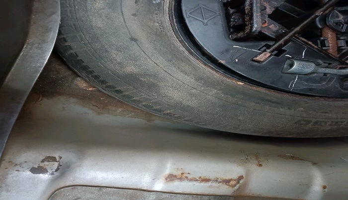 2010 Hyundai i10 SPORTZ 1.2, Petrol, Manual, 62,365 km, tyre