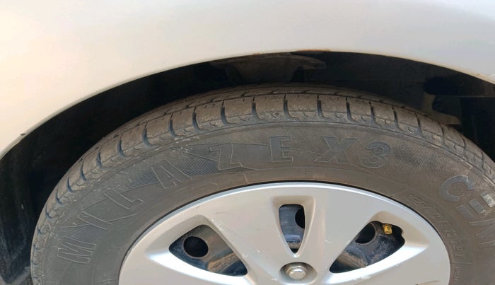 2010 Hyundai i10 SPORTZ 1.2, Petrol, Manual, 62,365 km, tyre