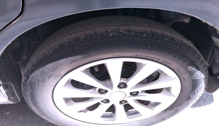 2013 Maruti Ertiga ZDI, Diesel, Manual, 94,885 km, tyre