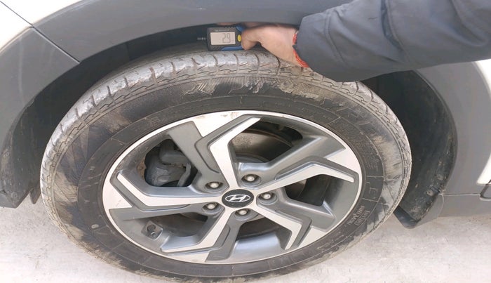 2018 Hyundai Creta SX 1.6 DIESEL, Diesel, Manual, 1,01,694 km, tyre