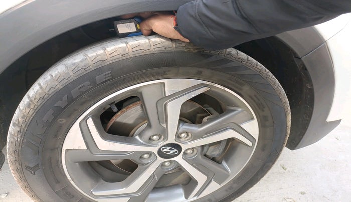 2018 Hyundai Creta SX 1.6 DIESEL, Diesel, Manual, 1,01,694 km, tyre