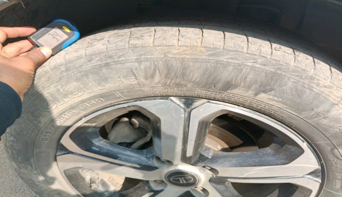 2021 Tata NEXON XZ PLUS PETROL, Petrol, Manual, 70,830 km, tyre