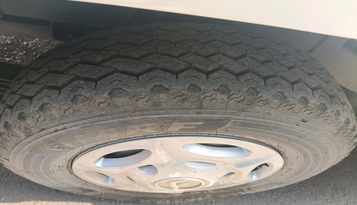 2024 Force Motors Citiline 2.6 l 10 str, Diesel, Manual, 7,733 km, tyre