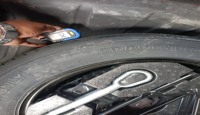 2021 MG ZS EV EXCLUSIVE, Electric, Automatic, 54,723 km, tyre