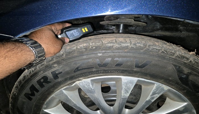 2017 Maruti Ciaz DELTA 1.4 MT PETROL, Petrol, Manual, 42,130 km, tyre