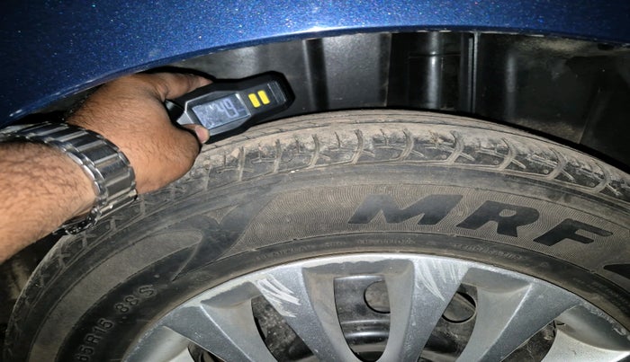 2017 Maruti Ciaz DELTA 1.4 MT PETROL, Petrol, Manual, 42,130 km, tyre