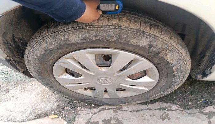 2012 Maruti Swift VDI, Diesel, Manual, 95,641 km, tyre