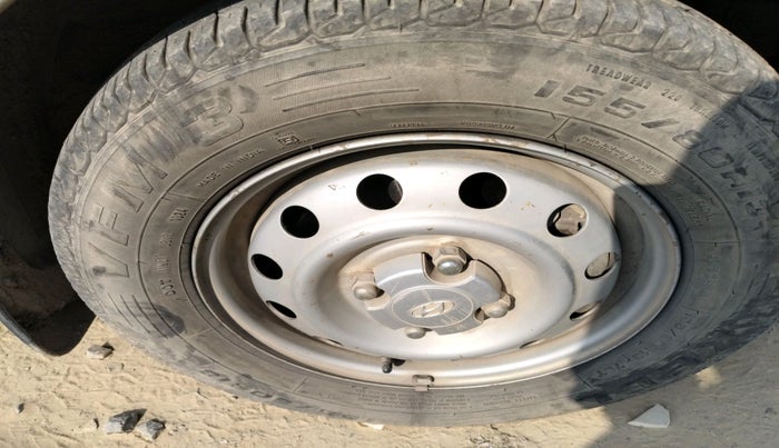 2010 Hyundai i10 ERA 1.1, Petrol, Manual, 80,795 km, tyre