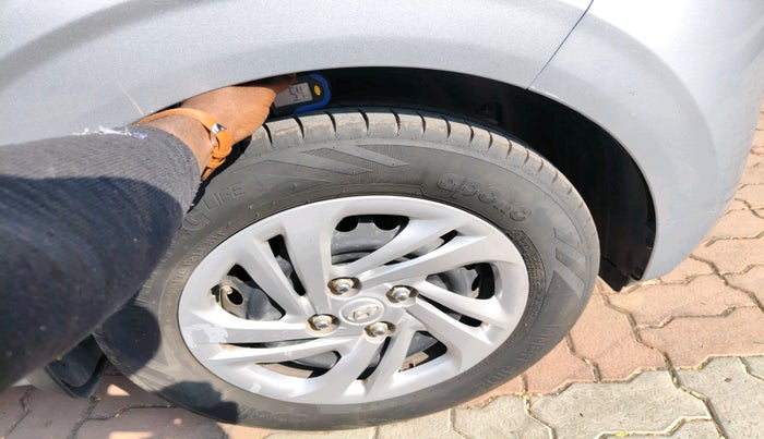 2021 Hyundai GRAND I10 NIOS MAGNA 1.2 KAPPA VTVT CNG, Petrol, Manual, 70,992 km, tyre