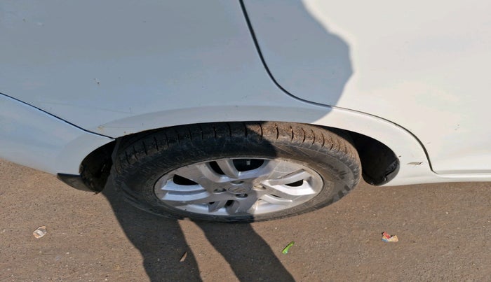 2014 Maruti Swift Dzire ZDI, Diesel, Manual, 1,12,609 km, tyre