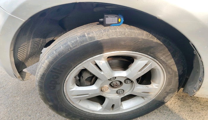 2011 Hyundai i20 SPORTZ (O) 1.2, Petrol, Manual, 1,13,572 km, tyre