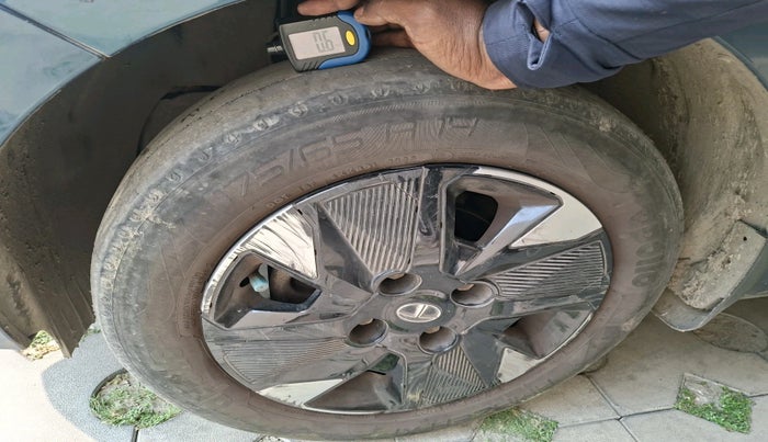 2023 Tata TIAGO EV XZ PLUS TECH LUX LONG RANGE, Electric, Automatic, 33,950 km, tyre