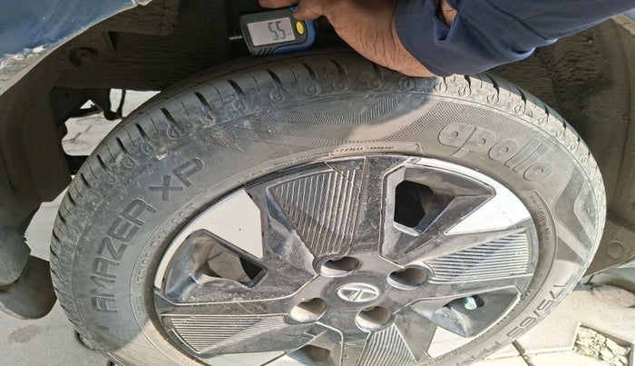 2023 Tata TIAGO EV XZ PLUS TECH LUX LONG RANGE, Electric, Automatic, 33,950 km, tyre