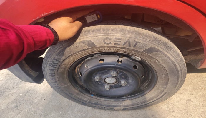 2016 Maruti Alto 800 LXI, Petrol, Manual, 36,021 km, tyre