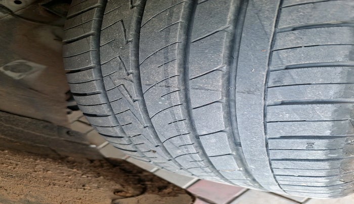 2024 KIA SELTOS Gravity 1.5 Petrol IVT, Petrol, Automatic, 11,962 km, tyre