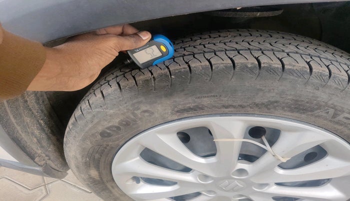 2023 Maruti Grand Vitara DELTA SMART HYBRID, Petrol, Manual, 12,928 km, tyre