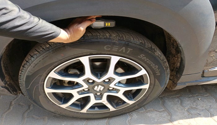 2023 Maruti XL6 ALPHA PLUS MT, Petrol, Manual, 53,164 km, tyre