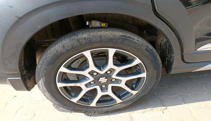 2023 Maruti XL6 ALPHA PLUS MT, Petrol, Manual, 53,164 km, tyre