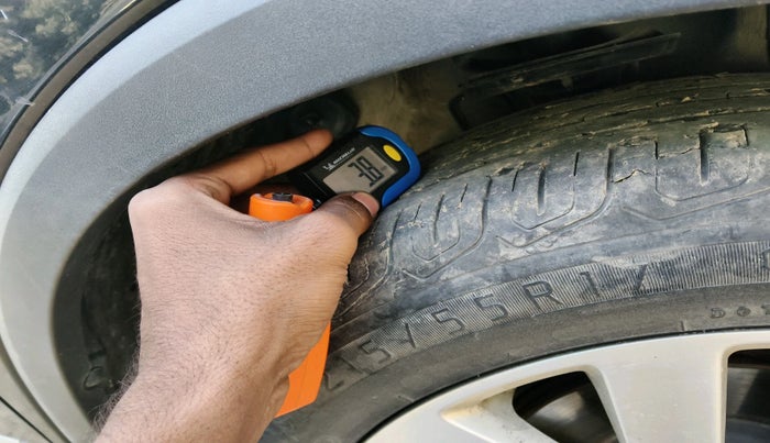 2022 MG ASTOR SUPER EX 1.5 MT, Petrol, Manual, 37,574 km, tyre