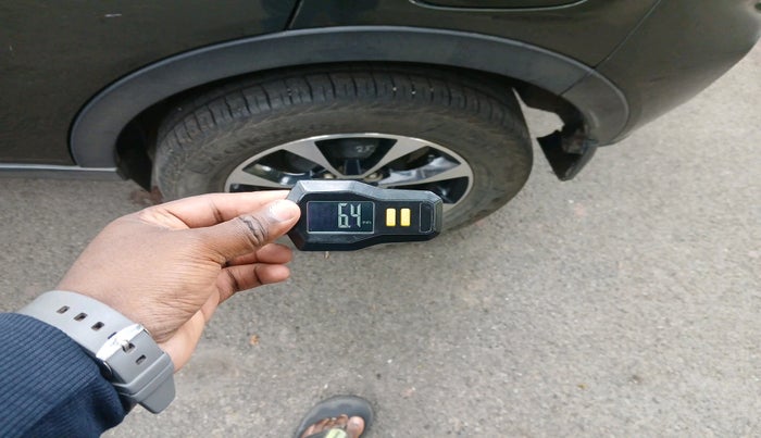 2021 Tata NEXON XZ PLUS PETROL, Petrol, Manual, 25,172 km, tyre