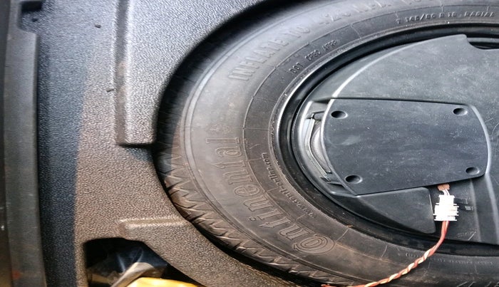 2013 Audi Q3 2.0 QUATTRO TDI AT, Diesel, Automatic, 1,09,741 km, tyre