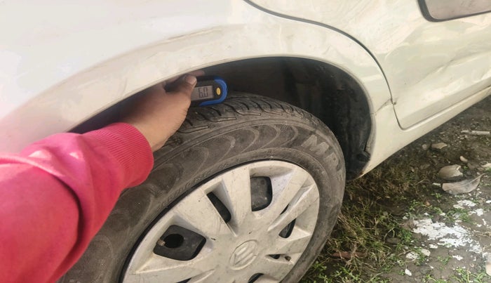 2013 Maruti Swift Dzire VXI, Petrol, Manual, 71,212 km, tyre