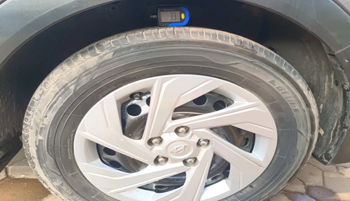 2017 Hyundai Creta S 1.4 DIESEL, Diesel, Manual, 1,08,887 km, tyre