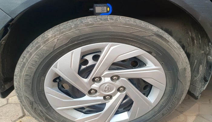 2017 Hyundai Creta S 1.4 DIESEL, Diesel, Manual, 1,08,887 km, tyre