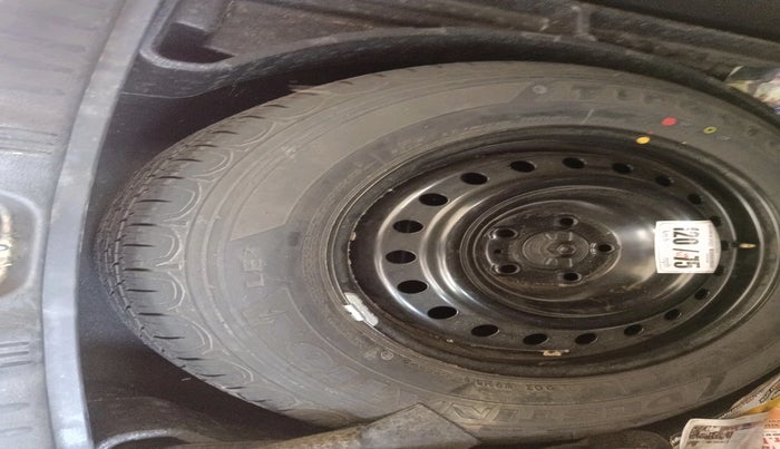 2017 Jeep Compass LIMITED 1.4 PETROL AT, Petrol, Automatic, 2,989 km, tyre