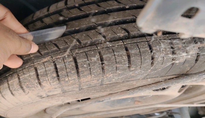 2020 Renault Duster RXS 1.3 TURBO PETROL MT, Petrol, Manual, 32,352 km, tyre