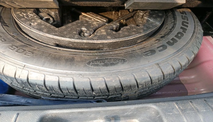 2018 Hyundai Creta SX 1.6 PETROL, Petrol, Manual, 77,067 km, tyre