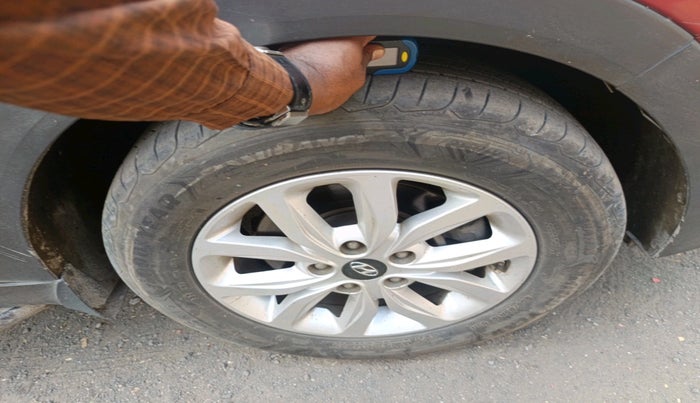 2018 Hyundai Creta SX 1.6 PETROL, Petrol, Manual, 77,067 km, tyre