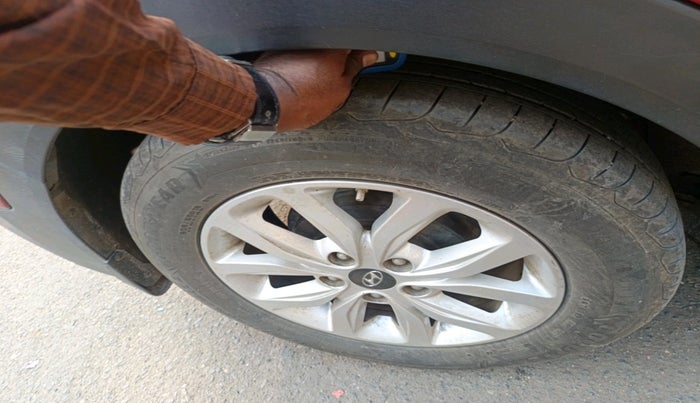 2018 Hyundai Creta SX 1.6 PETROL, Petrol, Manual, 77,067 km, tyre