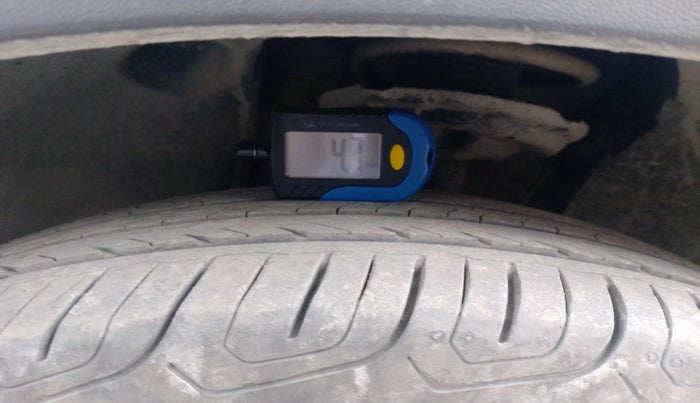 2022 Volkswagen TAIGUN COMFORTLINE 1.0 TSI MT, Petrol, Manual, 96,875 km, tyre