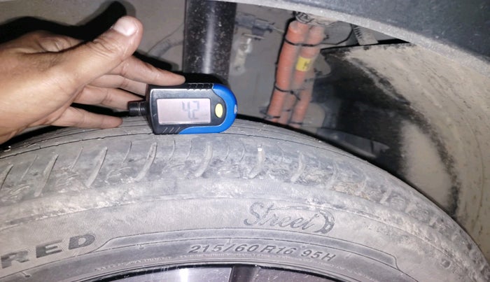 2022 Tata NEXON EV XZ PLUS LUX, Electric, Automatic, 65,144 km, tyre