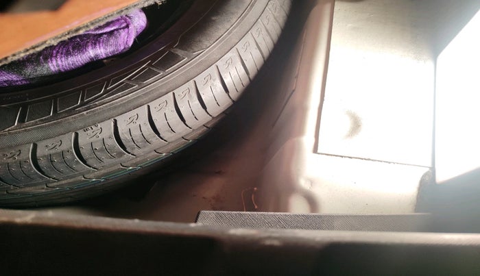 2022 Tata NEXON EV XZ PLUS LUX, Electric, Automatic, 65,144 km, tyre