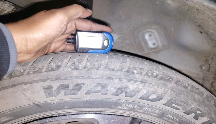 2022 Tata NEXON EV XZ PLUS LUX, Electric, Automatic, 65,144 km, tyre