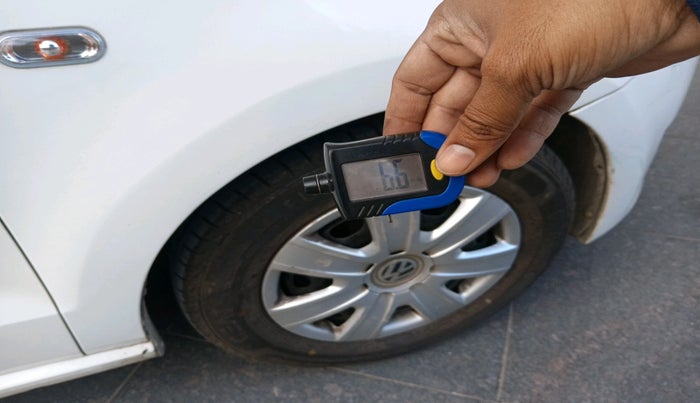 2011 Volkswagen Polo COMFORTLINE 1.2L PETROL, Petrol, Manual, 57,965 km, tyre