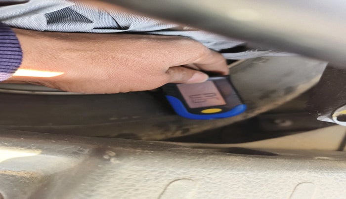 2012 Maruti Wagon R 1.0 LXI CNG, Petrol, Manual, 84,368 km, tyre