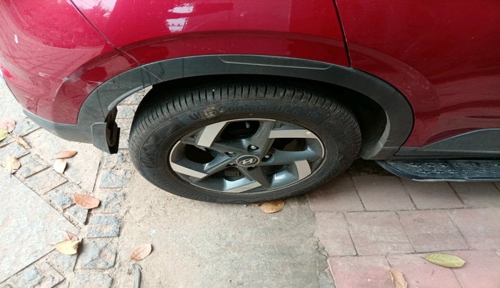 2019 Hyundai VENUE SX PLUS 1.0 TURBO DCT, Petrol, Automatic, 62,697 km, tyre