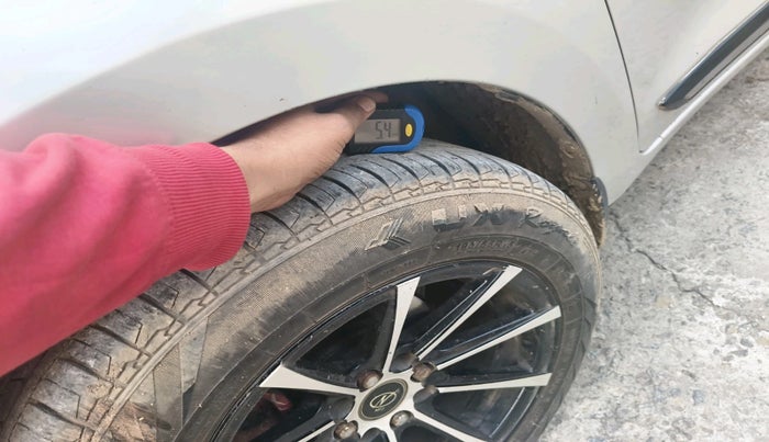 2023 Maruti Swift VXI, Petrol, Manual, 53,169 km, tyre