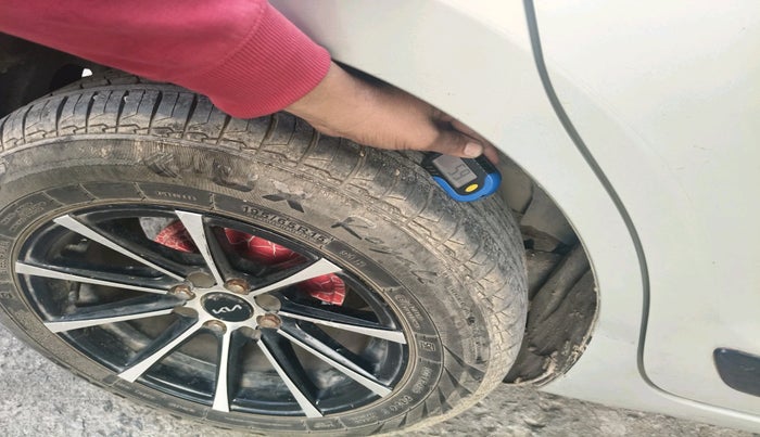 2023 Maruti Swift VXI, Petrol, Manual, 53,169 km, tyre