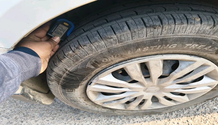 2014 Maruti Swift Dzire VXI, Petrol, Manual, 54,349 km, tyre