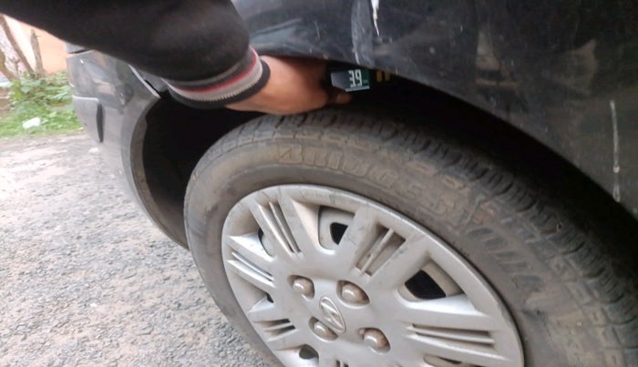 2010 Hyundai Santro Xing GLS, Petrol, Manual, 72,946 km, tyre